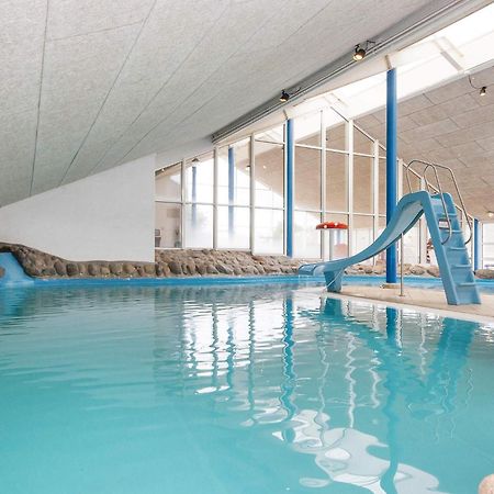 6 Person Holiday Home On A Holiday Park In Хеммет Экстерьер фото