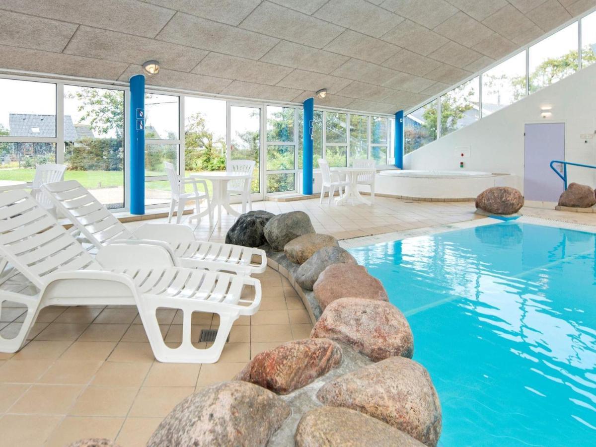 6 Person Holiday Home On A Holiday Park In Хеммет Экстерьер фото