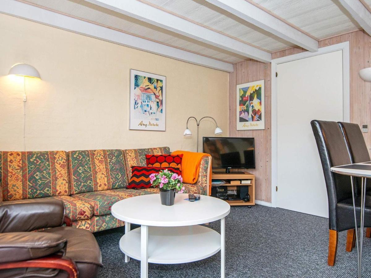 6 Person Holiday Home On A Holiday Park In Хеммет Экстерьер фото