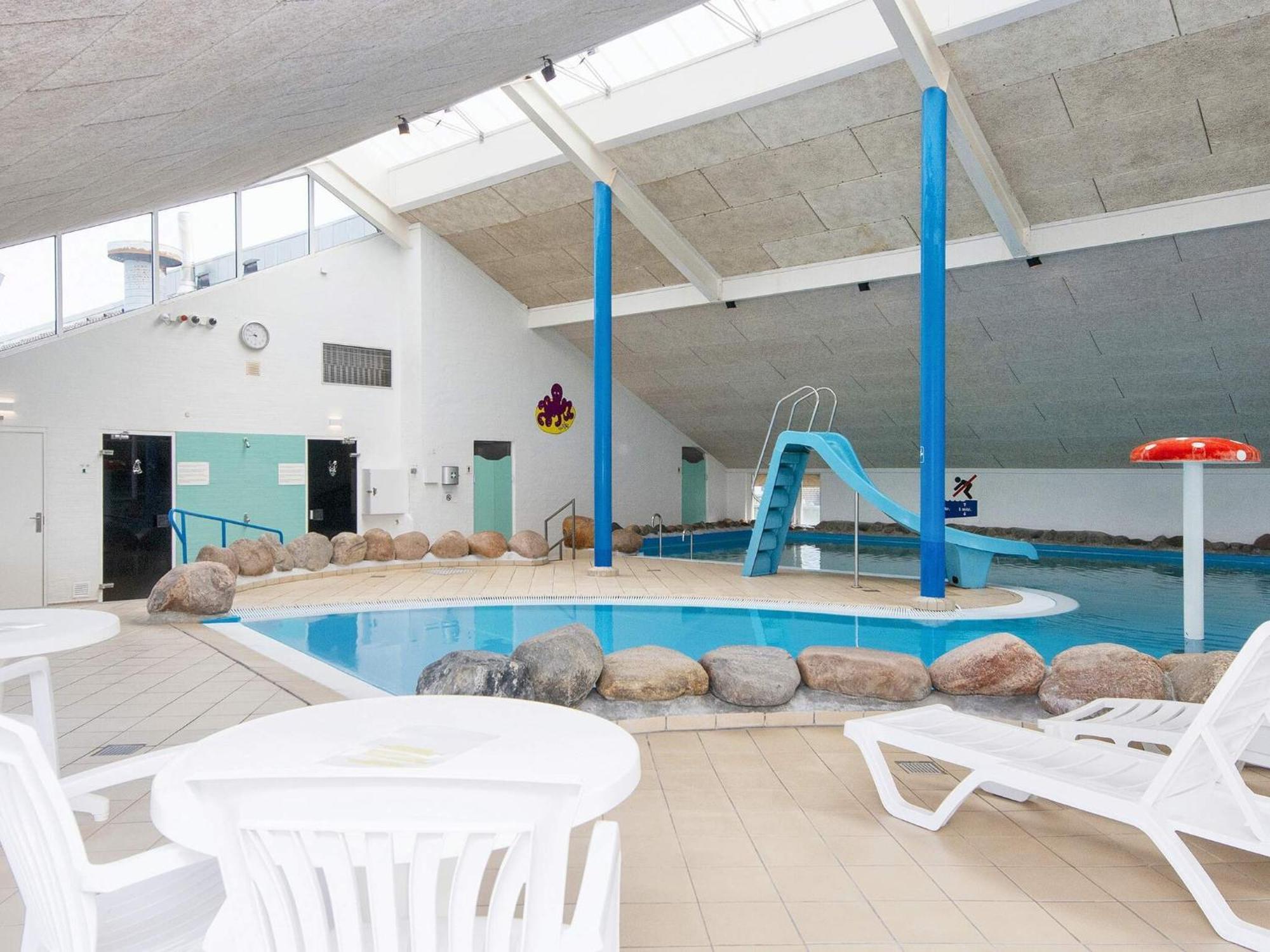 6 Person Holiday Home On A Holiday Park In Хеммет Экстерьер фото
