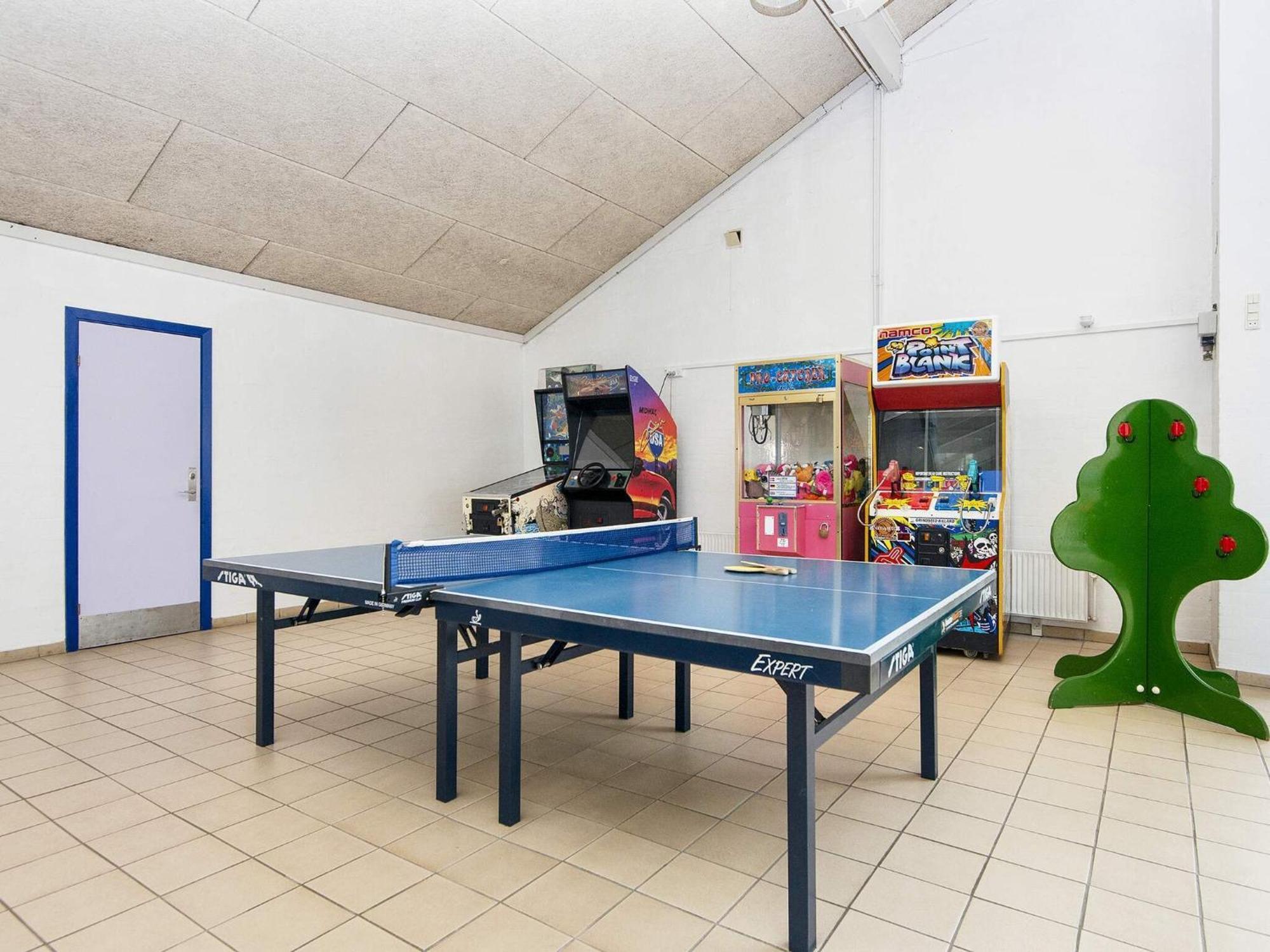 6 Person Holiday Home On A Holiday Park In Хеммет Экстерьер фото