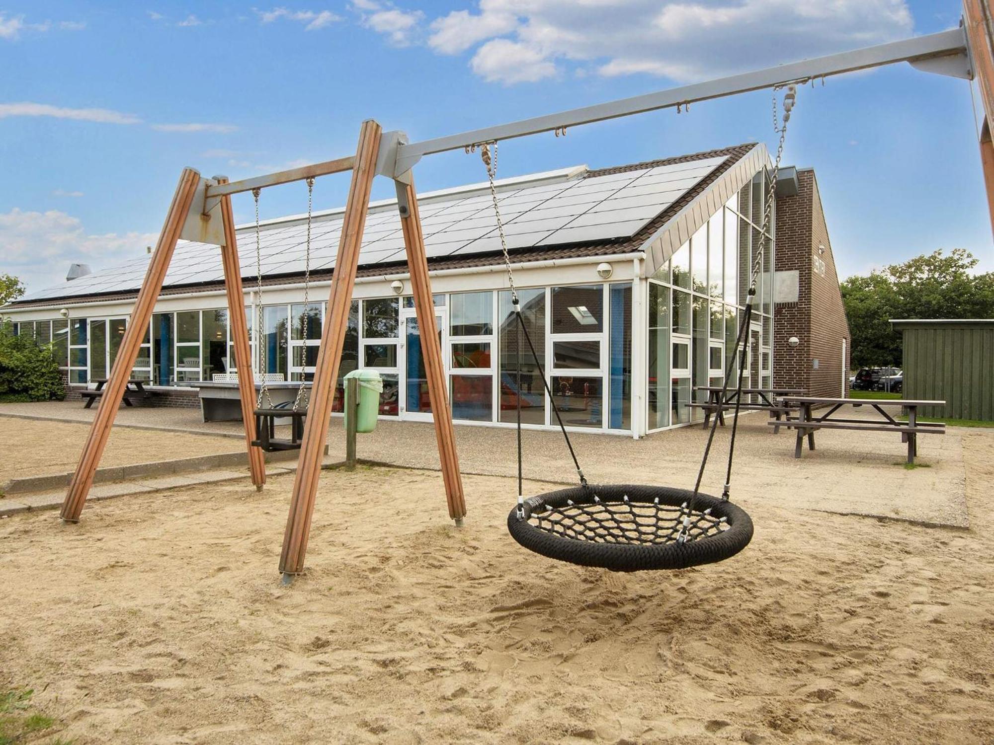 6 Person Holiday Home On A Holiday Park In Хеммет Экстерьер фото